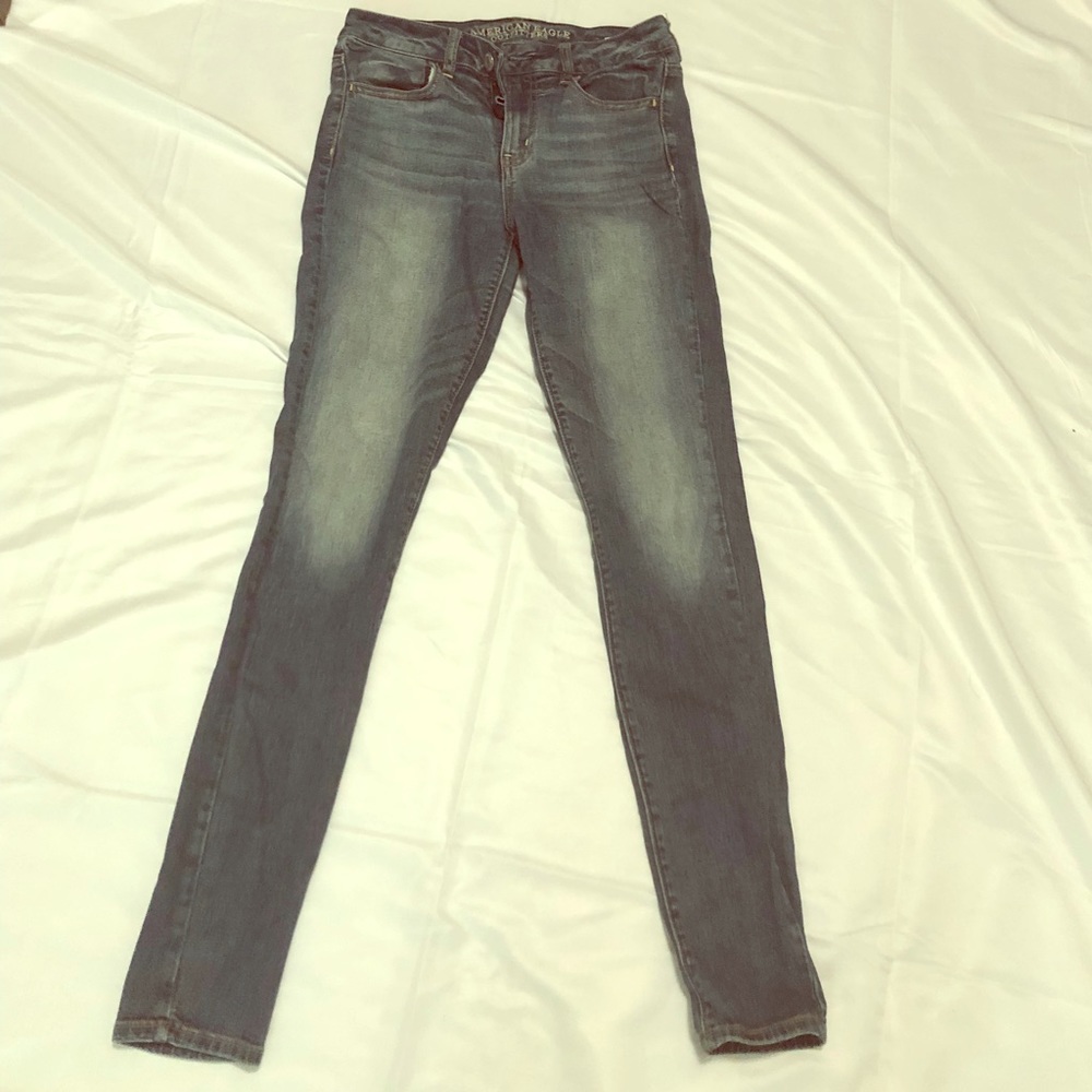 AE highrise skinny jeans size 4 American eagle